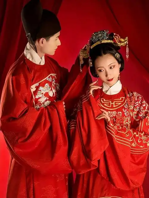 中式婚礼就穿旗袍?中国古代的新娘婚服,其实远不止于此