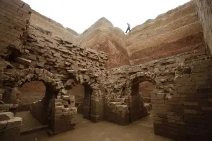 中国"风水"最好的地方,此地共埋葬了24位皇帝,现在已被保护