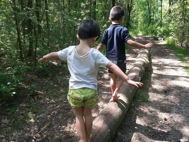 【玩在三岁】18年后的欧洲(六)赤脚公园