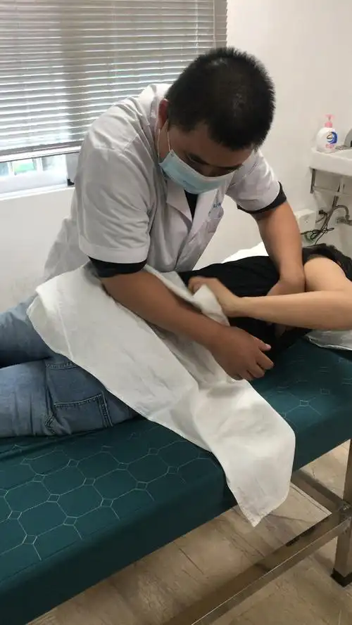 中医正骨#腰椎腰涨,正骨复位