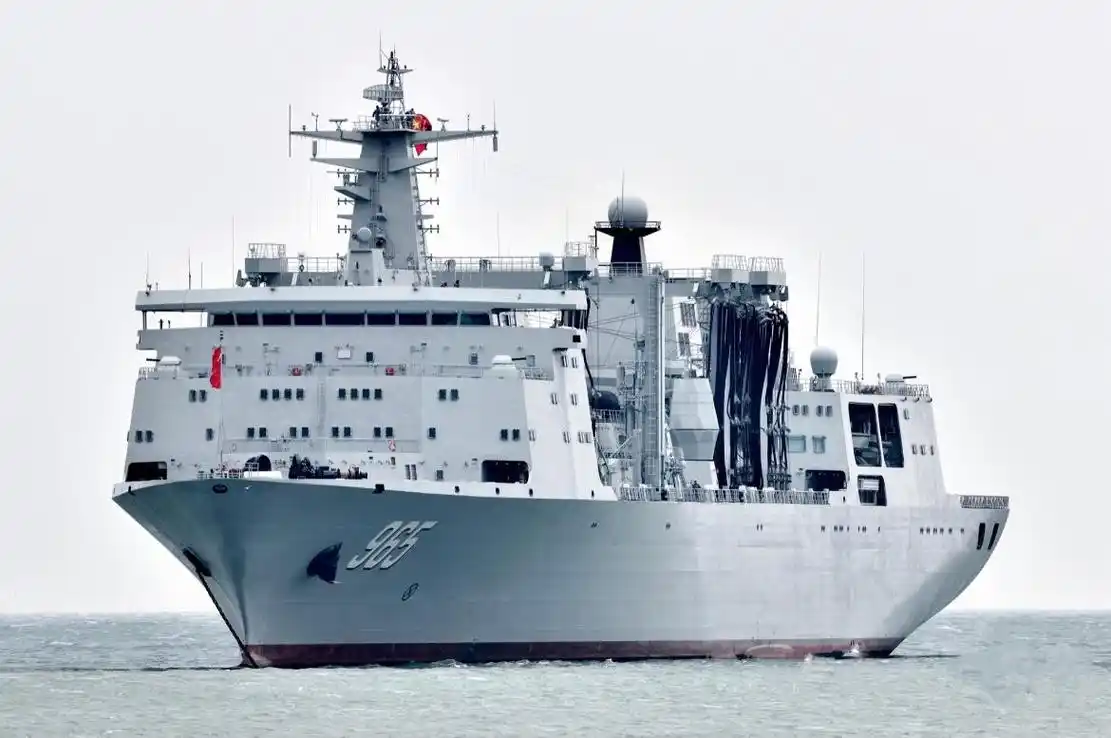 航母也要配粮草美军补给舰数量虽多但中国凭技术更胜一筹