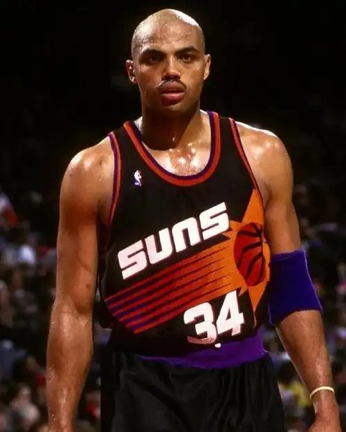 你最喜欢nba中的34号球员是谁?#体育明星