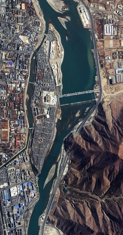 川藏铁路开建,高分卫星抢先带你看西藏