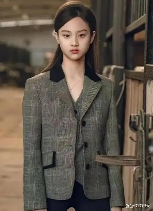 甜馨怒斥压岁钱争议