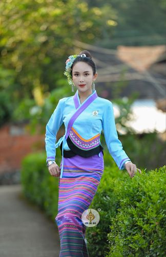 傣族傣泐传统服女套装泼水节服节日服走秀微弹筒裙修身—民族服装