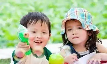 宋小宝龙凤胎完美躲开父亲基因前妻霍晓红因不能生育惨遭抛弃