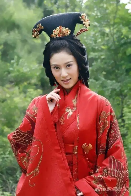 赵柯受影评人力撑 新《三国》小乔不再打酱油