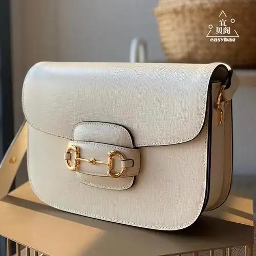 古驰gucci 1955马衔扣包——吹起gucci的复古风潮