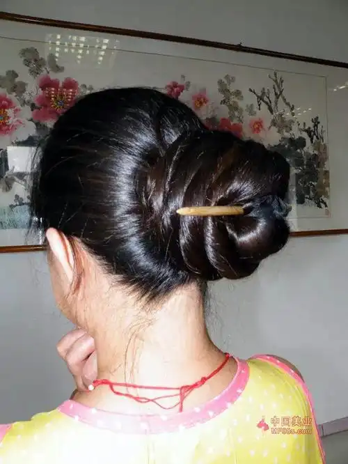 剪下大姐155厘米柔顺超长发59