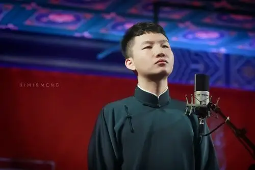 p data-id="go0dogfy57">刘筱亭,出生于河北省,本名刘佳,德云社相声