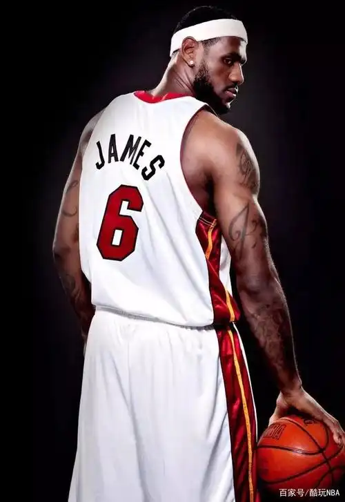 酷漫壁纸|6号——勒布朗·詹姆斯