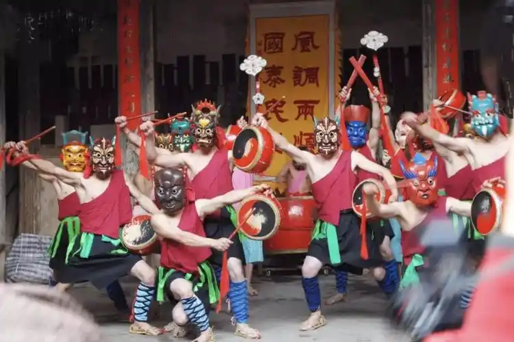 湛江市第八小学四(2)班黄冠航一雷州非物质文化遗产