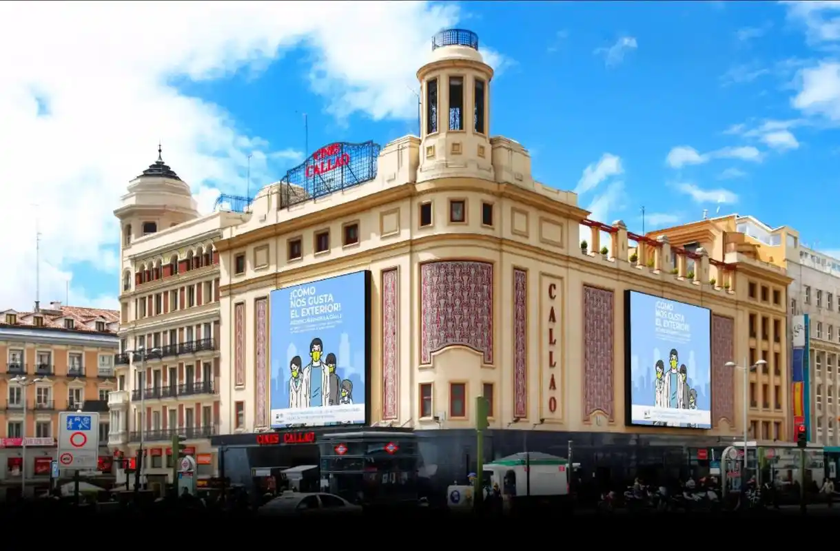 西班牙马德里cines callao剧院.媒体优势:卡亚俄广 - 抖音