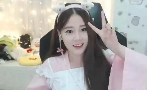 萌面酥变身瘦美人!这几年她都经历了什么?