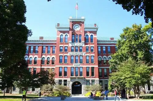 克拉克大学