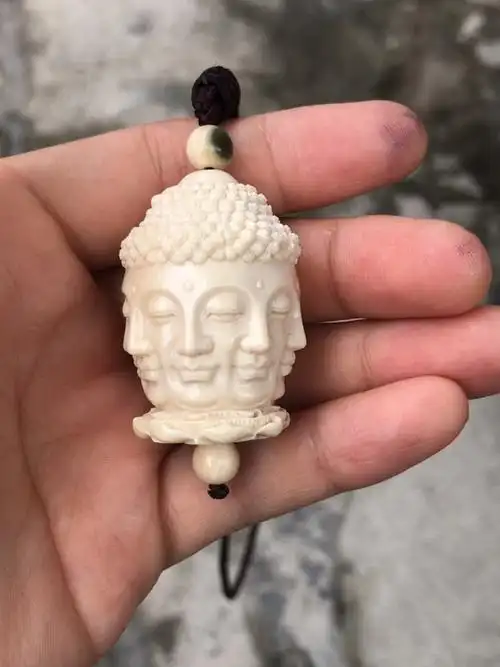 猛犸象牙八面佛吊坠欣赏