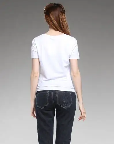 白色烫石短袖t恤