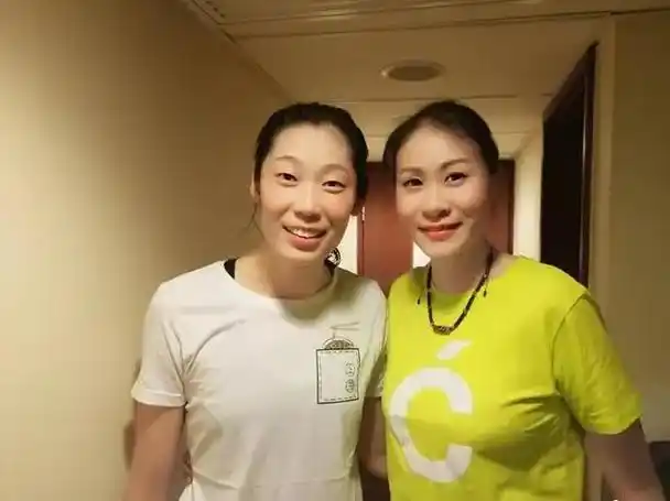 排球女神——赵蕊蕊|作家|陈忠和|中国女排|奥运冠军|排球竞赛|雅典