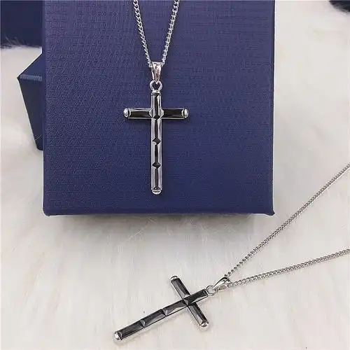swarovski施华洛世奇黑色镂空十字架项链男士礼物bengalcross项链黑色