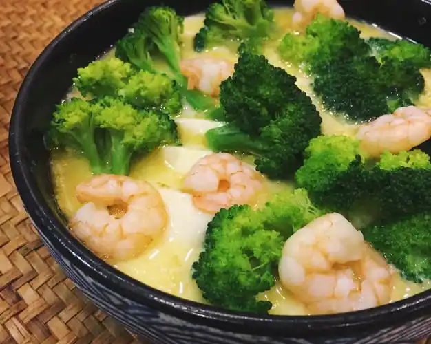虾仁西兰花豆腐鸡蛋羹