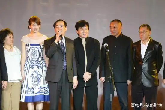 韩三平到底有着怎样的能量?网友:电影开头那条龙是他养的