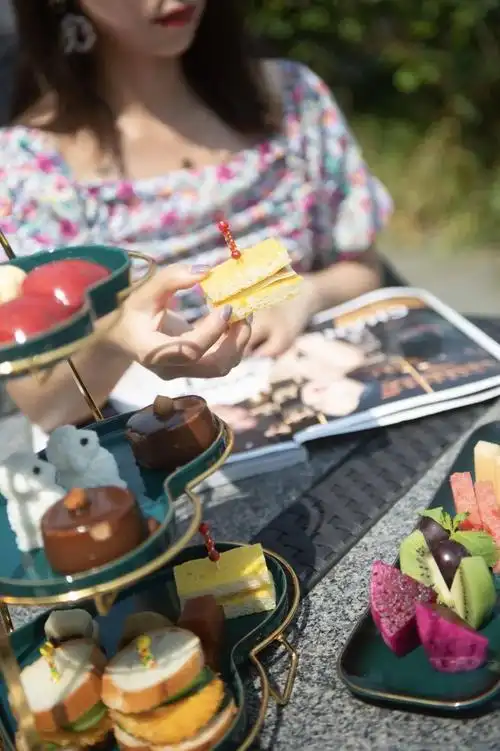 时髦小姐姐都在这里喝下午茶?