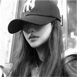 戴鸭舌帽女生头像全部是戴帽子低头女生头像图片