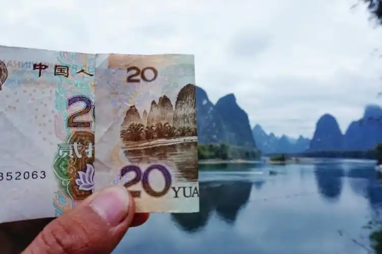 阳朔山水甲桂林二十元人民币取景地游客很多却往往被忽略