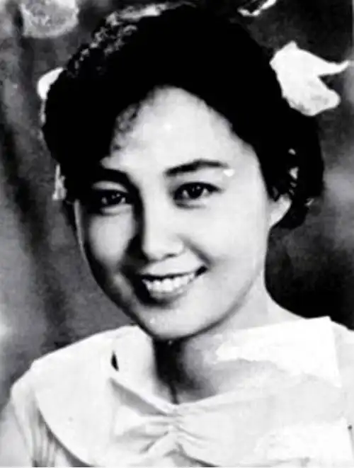昔日长影女星87岁去世令人怀念气质清纯美貌不输上官云珠