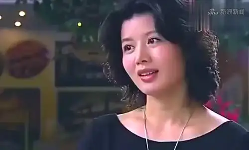 李二牛嘱托遗言翠芬痛哭,被张总看到,这下逗了