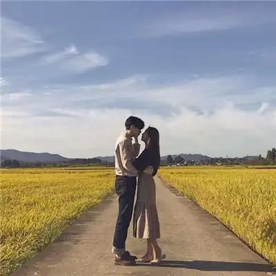 唯美清新意境情侣头像美好幸福的日子