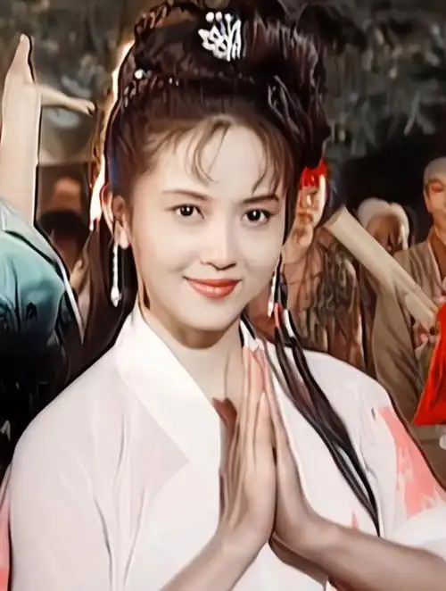 陶慧敏饰演的妙善眉目如画,惊艳了童年