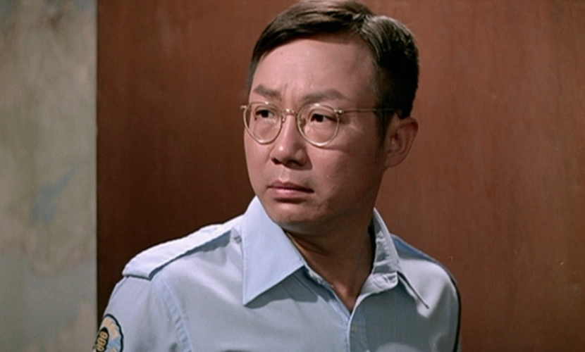 在许冠文为"嘉禾"的成功立下汗马功劳的时候,有两个人正在悄悄崛起