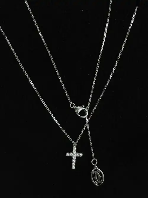 卡地亚十字架钻石项链