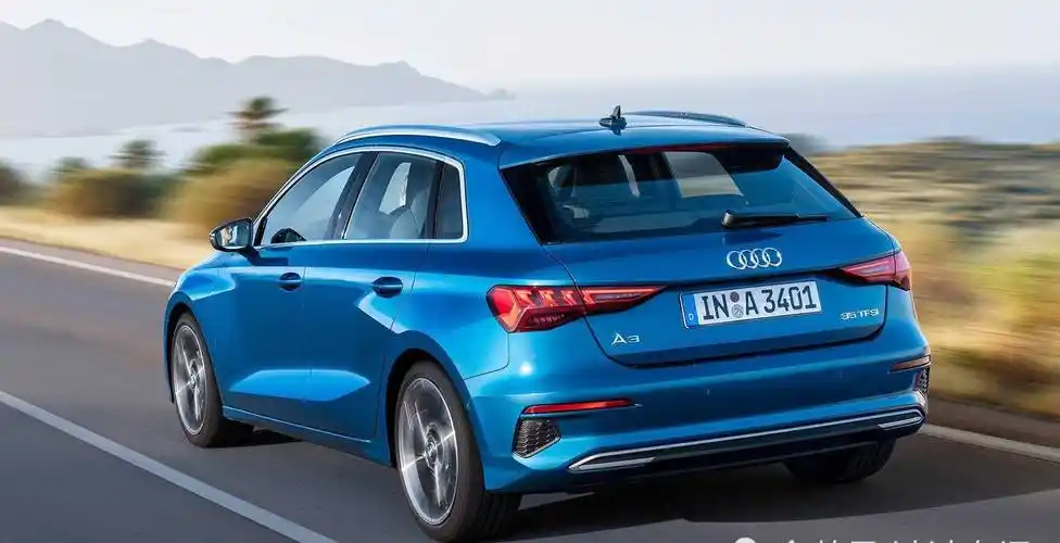 全新奥迪a3三厢加长版实车曝光,侧面造型很大气_搜狐汽车_搜狐网