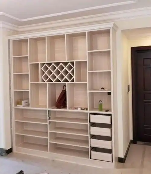 餐厅酒柜别去买定制的了请木工照着案例打一个结实耐看不过时