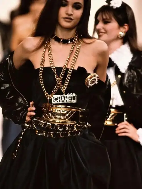chanel|1992_香奈儿怎么样_时尚_老佛爷百货怎么样_时尚c计划_时尚
