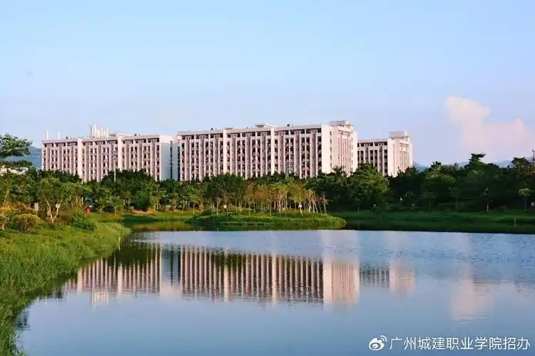 从一楼到顶楼,一键直达!广州城建职业学院宿舍电梯成为新生焦点!