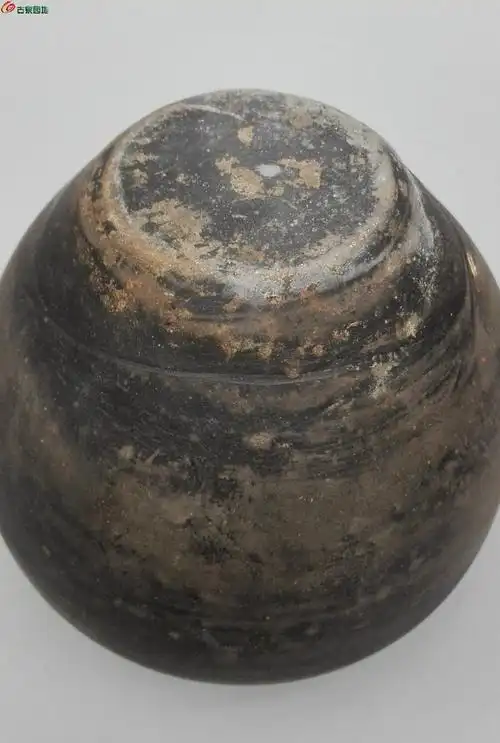 战汉双系黑陶罐一个