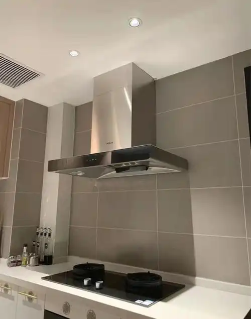 卫生间吊顶灯坏了怎么拆(卫生间和厨房做防水石膏板吊顶的四个准备