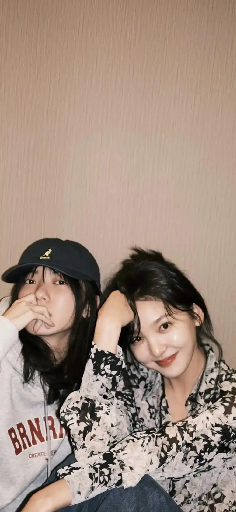 章若楠#壁纸#高清壁纸 - 抖音