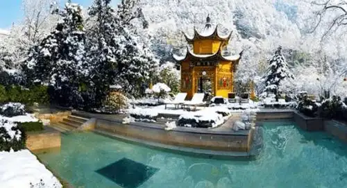 20210114最美黄山飘雪温泉徽州休闲自驾四日游