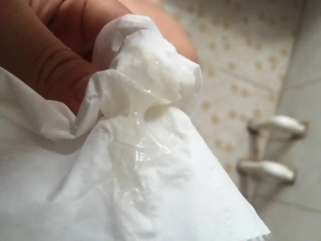 白带粘稠正常吗 像快干的胶水似的