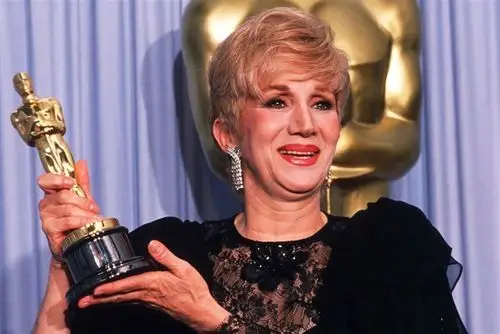又一位美国资深女演员去世 曾荣获奥斯卡最佳女配角奖 演艺生涯长达60