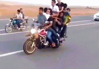 搞笑超载夸张逗逼gif动图_动态图_表情包下载_soogif