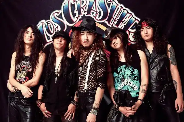 乐队新专辑里的那首带有钢琴和弦乐的七分多钟的大作《times have