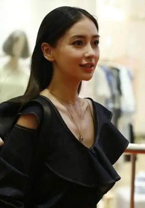 12位为了上镜瘦成"排骨"的女明星,个个颜值下跌,太可惜了