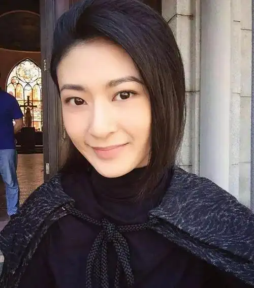 日前,tvb小花李君妍亮相出席于动漫节记者会上,据悉,李君妍这次是以