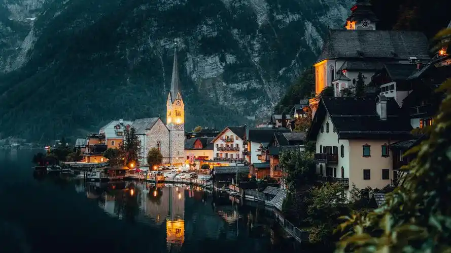 自然景观 北欧 湖水 小镇 风景大片壁纸