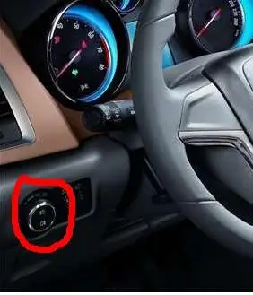 英朗xt的雾灯怎么开?